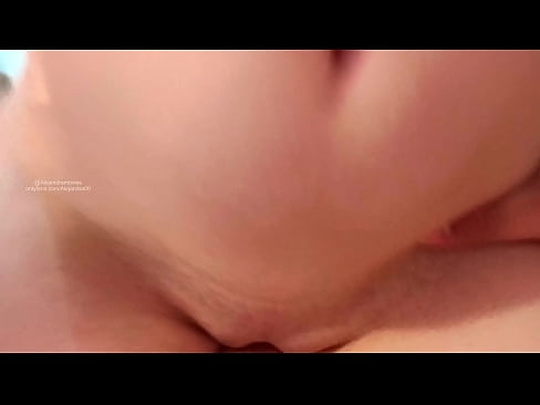 ❤️ Slaap in my suster se kamer en so het ek wakker geword Anale video by ons af.moresexmovies.ru ☑