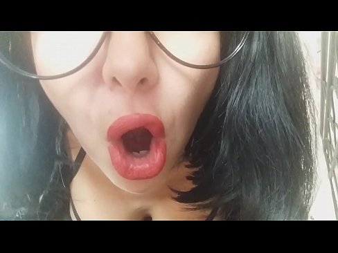 ❤️ Liefie, jou stiefma laat jou nie vandag skool toe gaan nie... Ek het jou te veel nodig... Anale video by ons af.moresexmovies.ru ☑